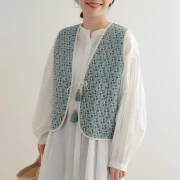 새상품 어반 리서치 도어스 코튼 리버서블 퀼팅 베스트