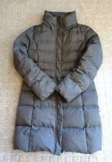 인디비 다운 코트 그레이 발수 가공