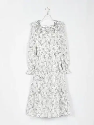 가는 리본 꽃무늬 롱 원피스