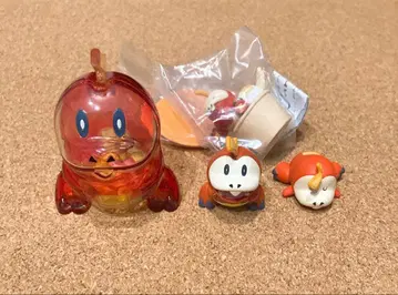 포켓몬 뜨아거 피규어 크리스탈 간이 침대 묶음 판매