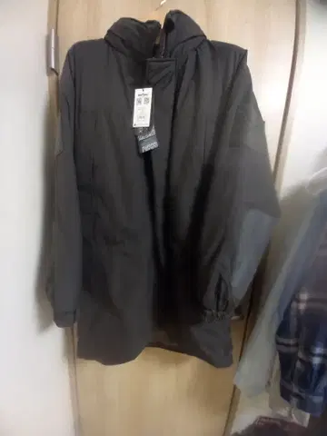 [착용 2회] WILD THINGS 몬스터 후드티 타입 2 M 사이즈