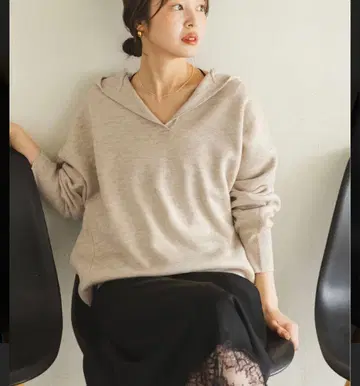 새상품 완판템 접결 턱 편직 후드 풀오버 noble