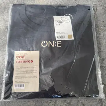 BTS ONE T-SHIRT [BLACK] L 사이즈