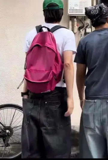 엔도 모리 착용 레어 아웃도어 프로덕츠 outdoor 백팩 핑크