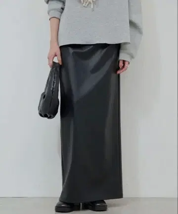 개럴개런트 인조 가죽 타이트 스커트 사이즈 2 L 블랙