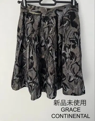 미사용 GRACE CONTINENTAL 릴리 자카드 스커트