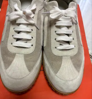 오늘 삭제! 라이트 그레이 스웨이드 스니커즈