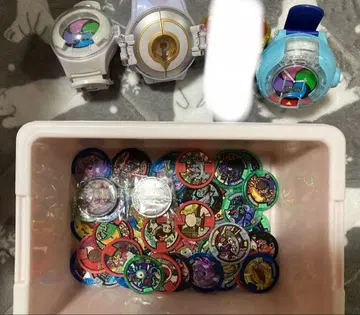 요괴워치 묶음 판매 DX 요괴워치 3종과 메달 44개