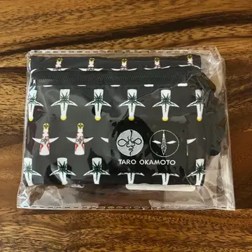 새상품 Taro Okamoto 멀티 케이스 태양의 탑 올 패턴