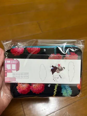 페일라 체리 도트 키앤카드 파우치 미사용 새상품