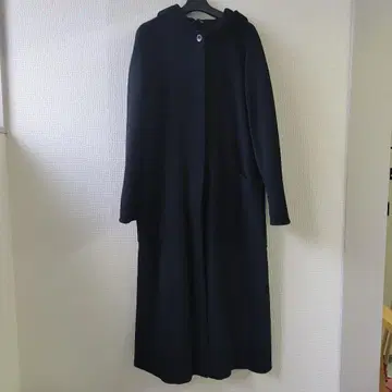 IBLUES 후드 부착 블랙 롱 코트