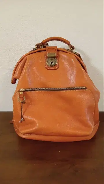 HERZ 헬츠 완파쿠 백팩 M 소가죽 카멜 스트랩 없음