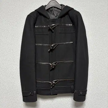 Neil Barrett 블랙 더플 코트