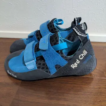 기간 한정 할인 몽벨 클라이밍 신발 파랑/블랙 25.5cm