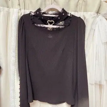 ROJITA 하트 버클 초커 골지 상의