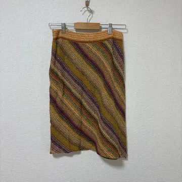 MISSONI 미쏘니 멀티 컬러 타이트 스커트 안감 부착 사이즈 44