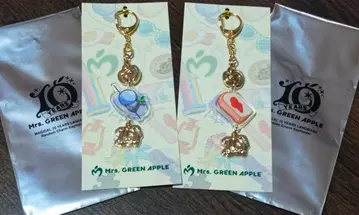 미세스 팝업 랜덤 참 키링 2종 세트 4