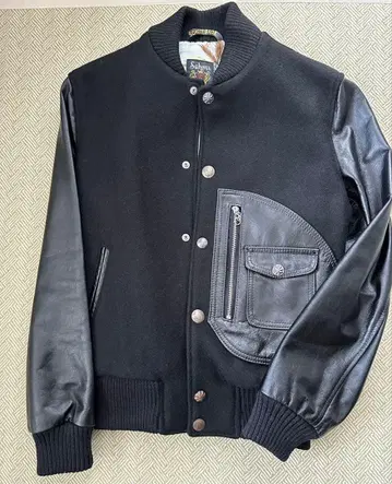 [ 새상품급 ] 론 헤르만 RonHerman Schott 샷 바시티 자켓