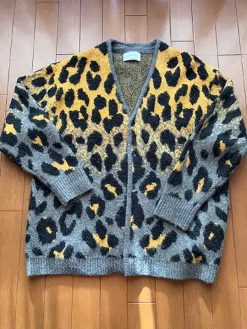 캘리포니아 런치 하우스 레오파드 무늬 가디건 L 사이즈