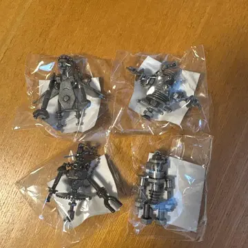 요네즈켄시 JUNK 가챠가챠 피규어 가라쿠타군 4체 세트