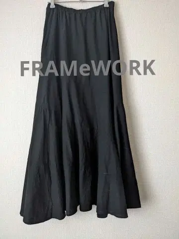 FRAMeWORK 프레임워크 절개 롱 플레어 스커트 [ 블랙 ]