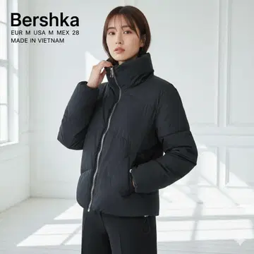새상품급 Bershka 버쉬카 충전솜 다운 자켓 블랙 M 스탠드 카라