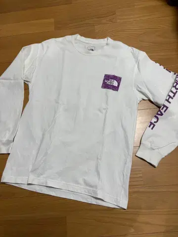 The North Face 긴팔 티셔츠 화이트