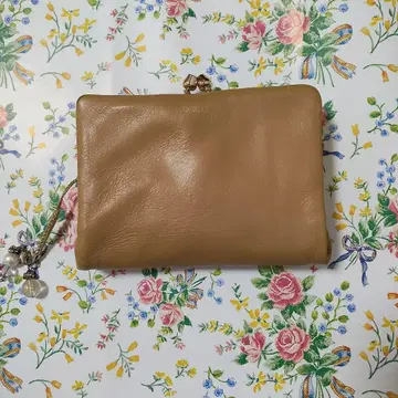 COMME CA 베이지 가죽 지갑 접이식 참 포함