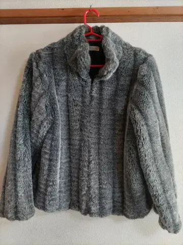 겨울용 보아 코트