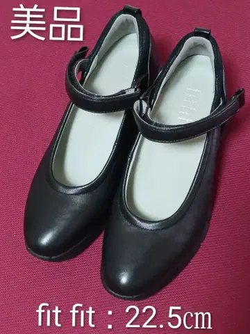 새상품급 fit fit: 가죽 스트랩 벨트 통굽 웨지솔 블랙/22.5cm