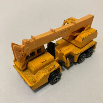 노란색 크레인 미니카