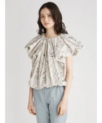 미라 오웬 개더 볼륨 벌룬 실루엣 블라우스