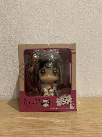 귀멸의 칼날 룩업 츠유리 카나오