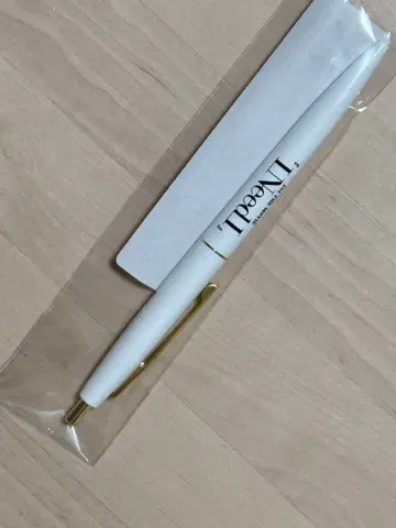 영화 INI THE MOVIE [ I Need I ] 볼펜 화이트