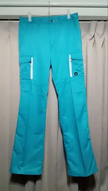 먼싱웨어 폴리에스테르 센터 프레스 팬츠