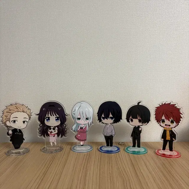 향기로운꽃은늠름하게 핀다 아크릴 스탠드