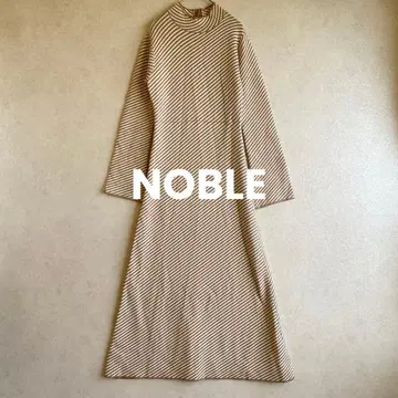 새상품급 노블 니트 원피스 플레어 A라인