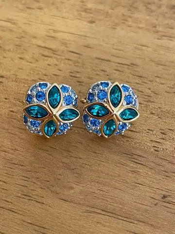 스와로브스키 네잎 클로버 귀찌 SWAROVSKI 스와로브스키