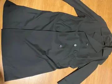 ZARA 블랙 트렌치코트