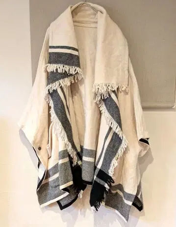 MACPHEE/맥피 프린지 울 판초 케이프 38