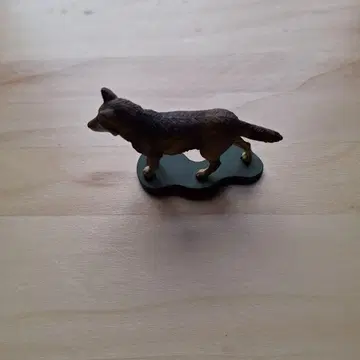 늑대 피규어 약 6cm