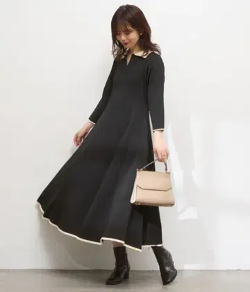 osono 배색 스키퍼 카라 니트 원피스