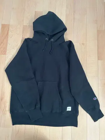 UNDEFEATED CHAMPION 후드티 블랙