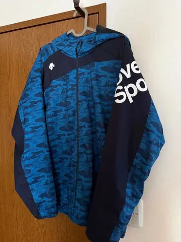 데상트 블루종 XO 사이즈