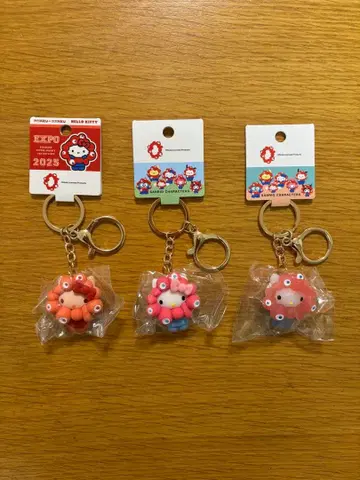 미야쿠미야쿠 산리오 헬로키티 키링 3개 세트