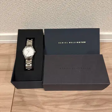 DANIEL WELLINGTON 실버 아날로그 시계