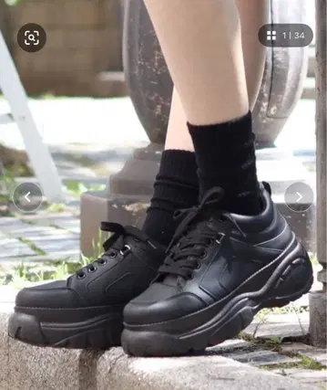 LOVEHUNTER 경량 통굽 볼륨 밑창 스니커즈 통굽 스니커즈 블랙