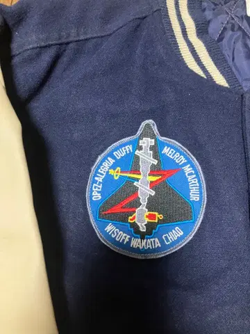 BOSS 가죽 자켓 와펜 후가공 빈티지