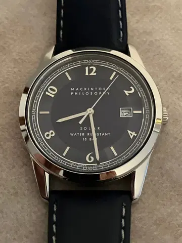 작동 새상품급 매킨토시 솔라 블루 다이얼 남성용 손목시계