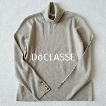 두클라쎄 DoCLASSE 터틀넥 니트